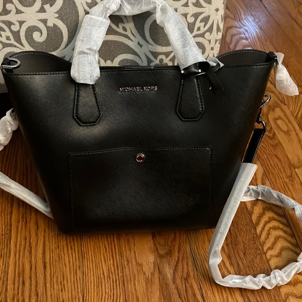 Michael Kors Leather Grab Bag